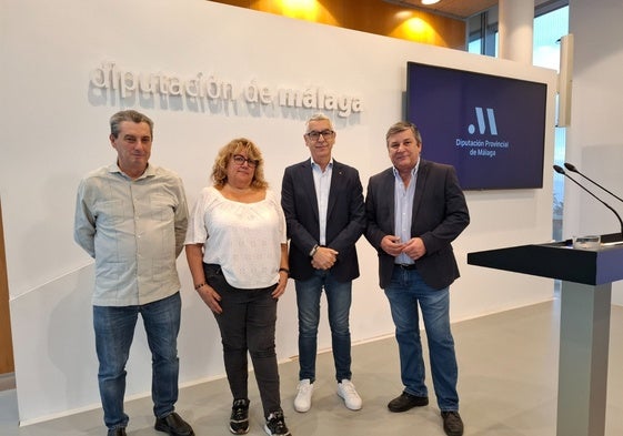 Representantes de Con Málaga anuncian la moción.