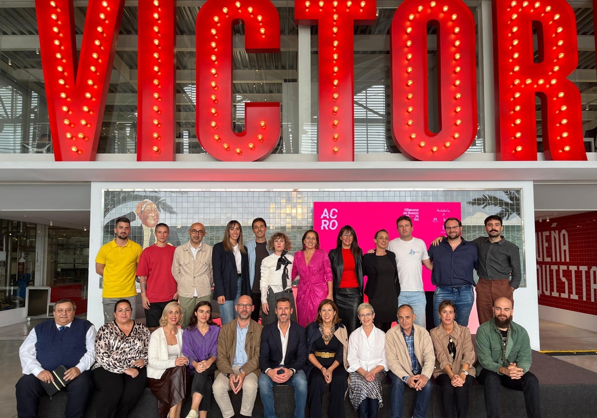 Organizadores, participantes y colaboradores en la presentación de ACRO, que se llevará a cabo en el municipio de Villanueva del Rosario los días 25 y 26 de octubre.