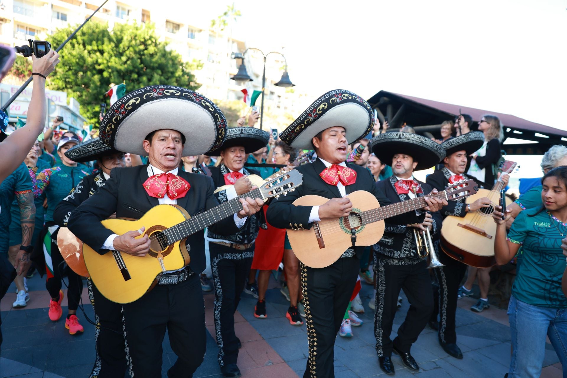 Inauguración y desfile.