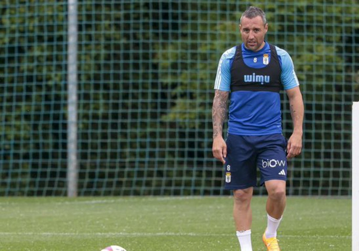 Santi Cazorla, en un entrenamiento.