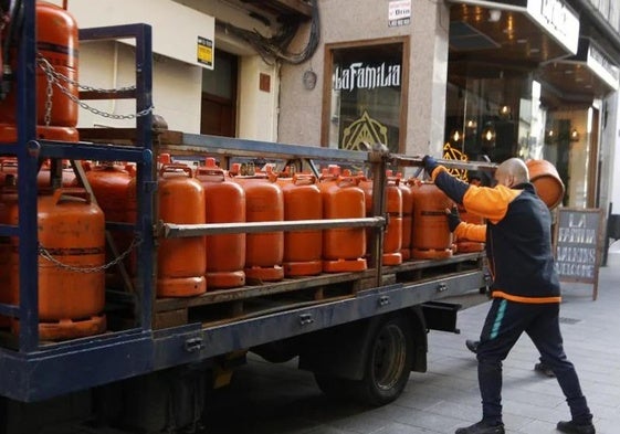 Los repartidores de butano convocan paros: estos días no harán entregas en casas ni empresas