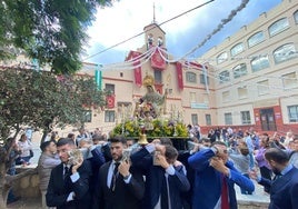 La Divina Pastora protagonizó un rosario de enfermos por su feligresía.