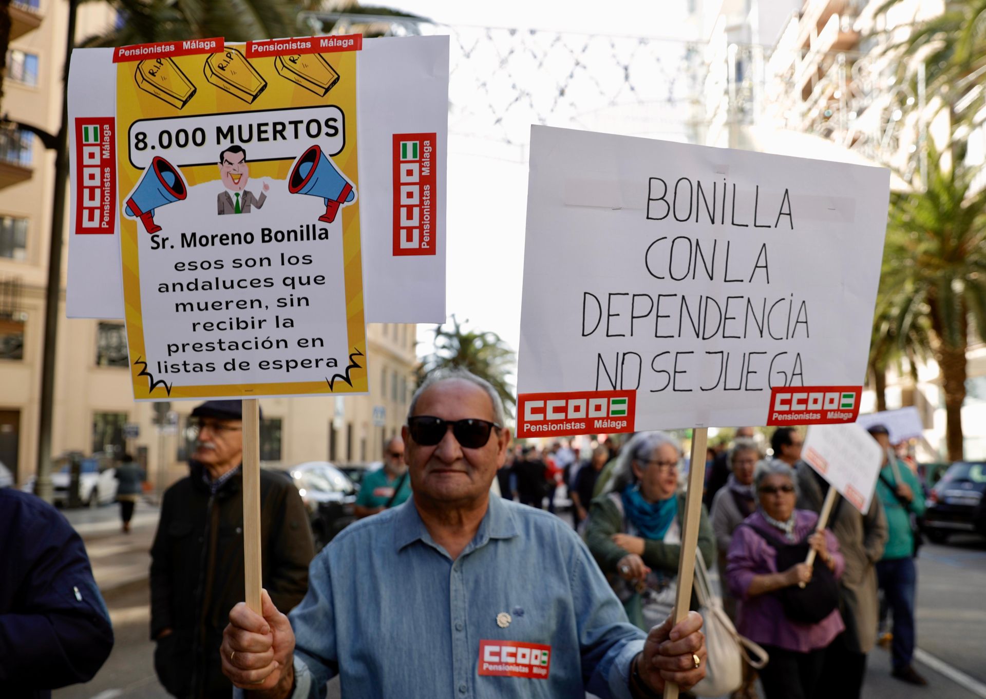 Centenares de manifestantes piden en Málaga plazos ágiles e inversiones en dependencia