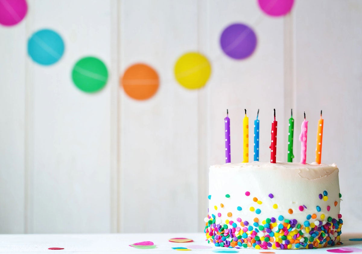 ¿Qué figuras históricas, artistas, intelectuales, celebridades sociales nacieron un 02 de noviembre?