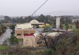 Estas es la potabilizadora de Pilones, al Norte del PTA y junto a la presa del Tomillar.