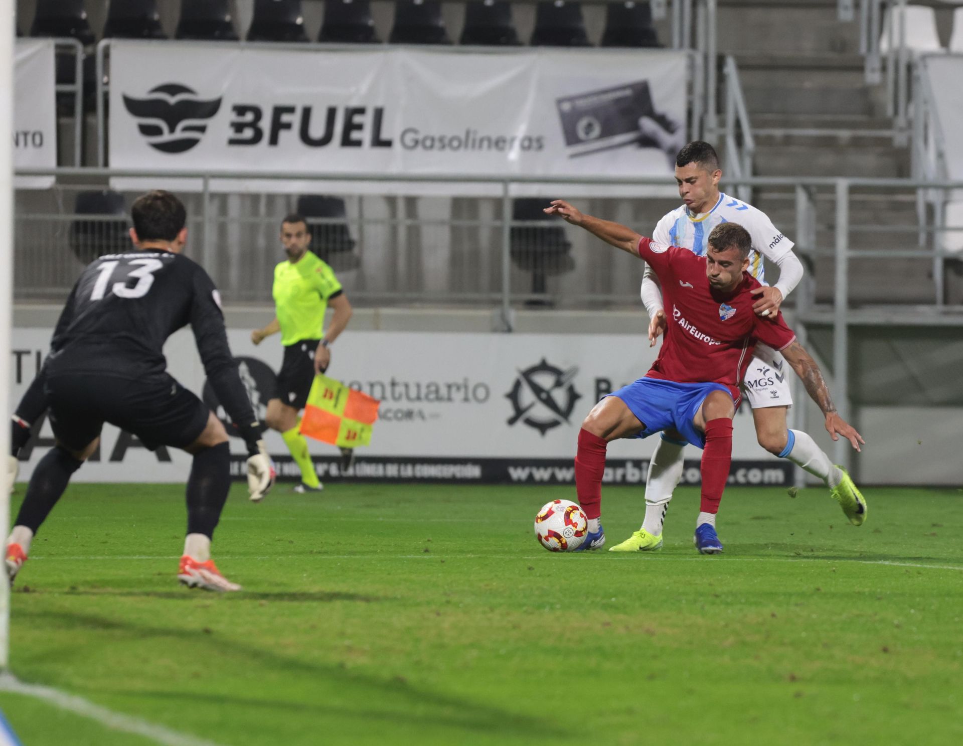 Las mejores imágenes del Estepona-Málaga en Copa del Rey