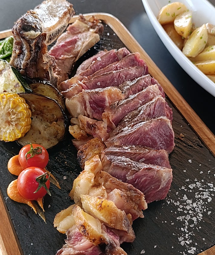 Imagen secundaria 2 - Restaurante Lacaliza de Rincón de la Victoria: Kilómetro 0 y buenas vistas