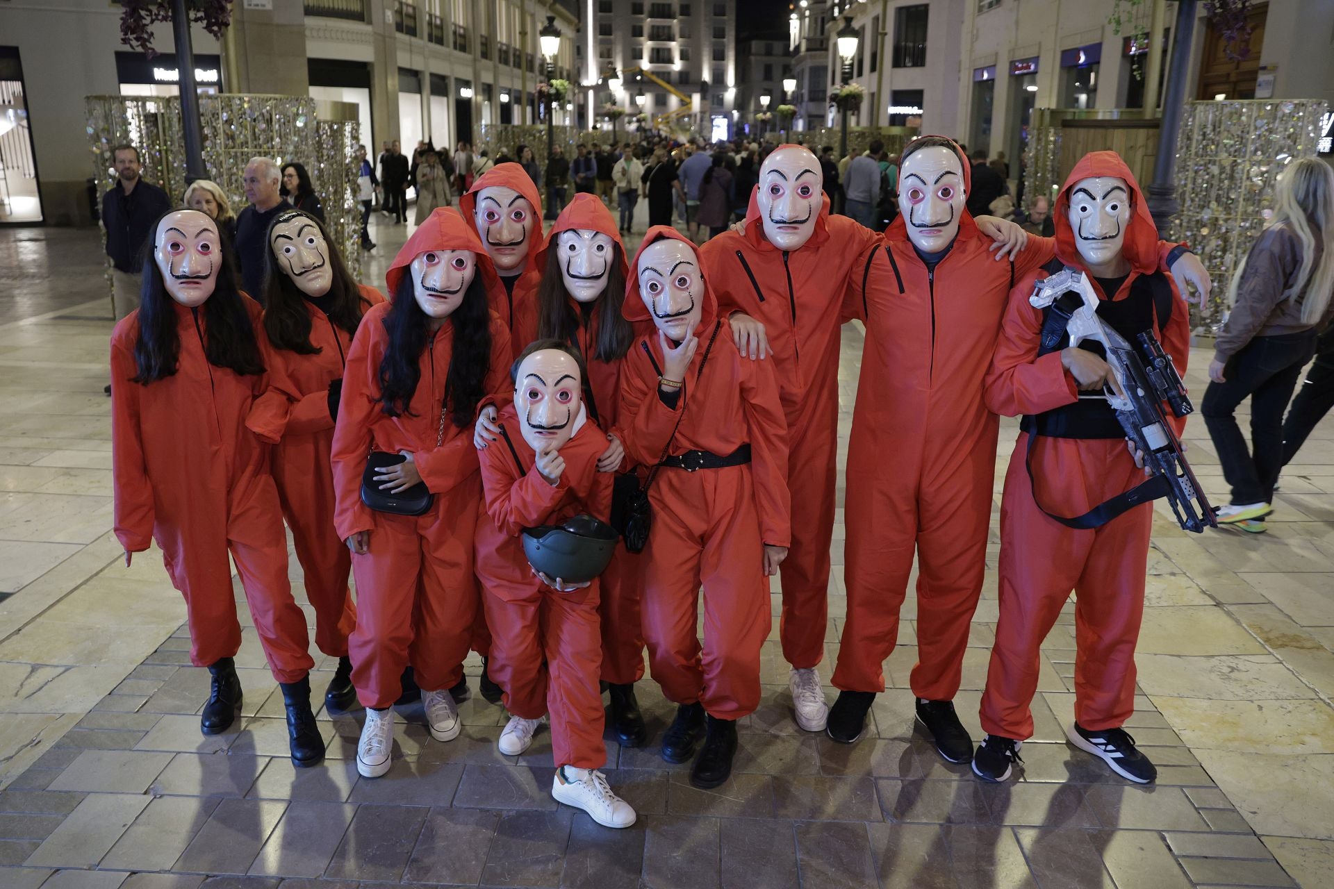 Las imágenes de un Halloween a medias en Málaga