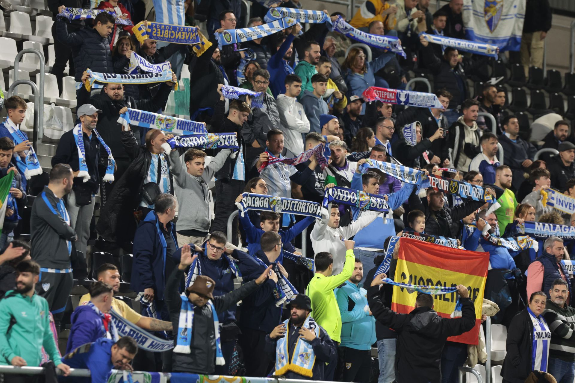 Las mejores imágenes del Estepona-Málaga en Copa del Rey