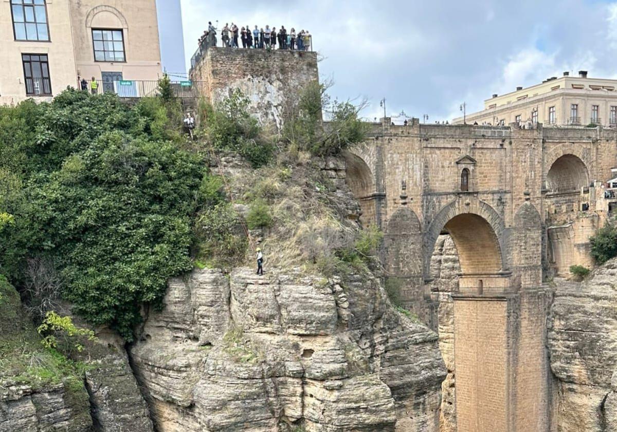 El Puente visto desde los Jardines de Cuenca.