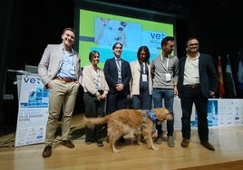 Organizadores y ponentes, esta mañana en el arranque de Málaga Vetsummit.