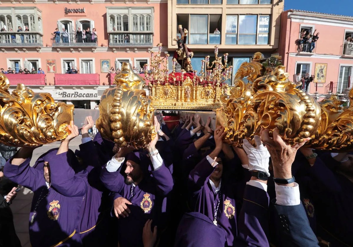 El Nazareno de la Cofradía del Rocío peocesionará en su trono de Semana Santa.