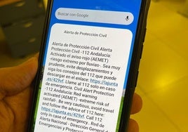 Alerta en los teléfonos móviles de Málaga: Protección Civil manda el aviso por fuertes lluvias