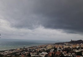 Imagen de las nubes en Rincón de la Victoria.