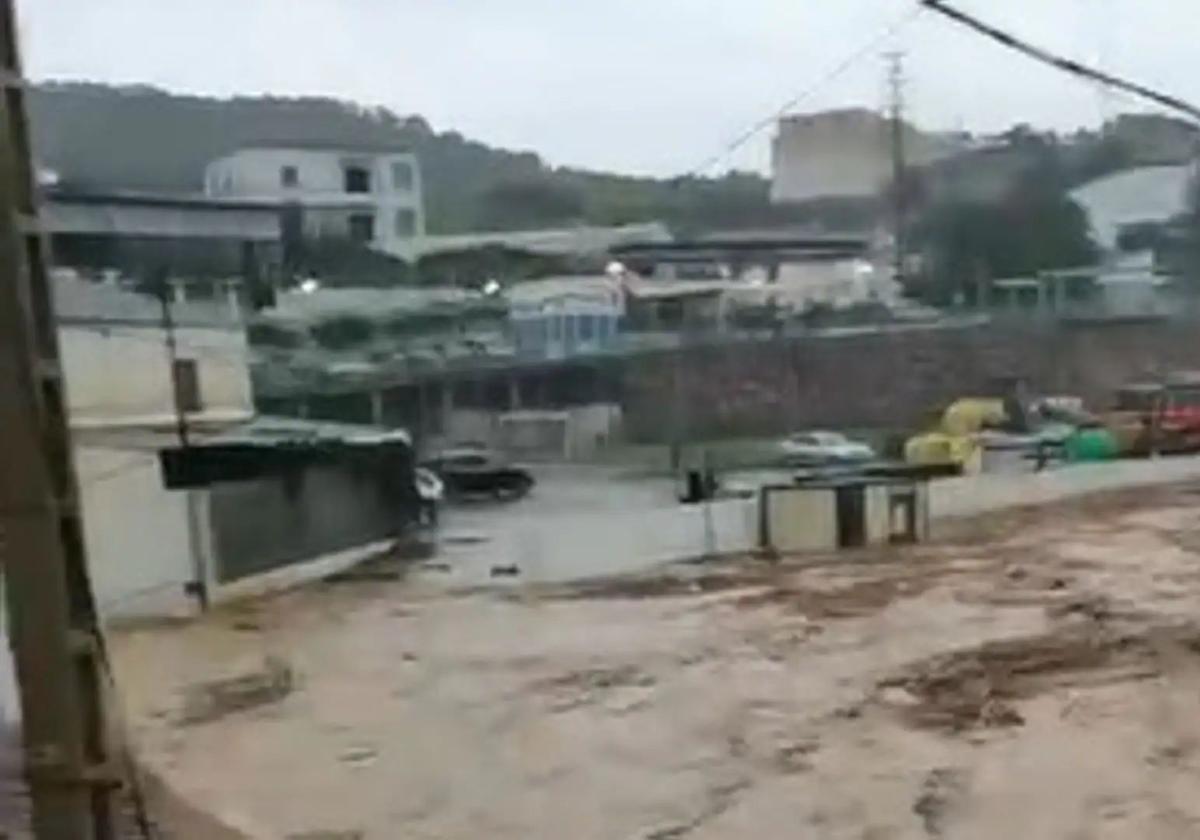 Desbordamiento del Río Benamargosa, uno de los puntos críticos.