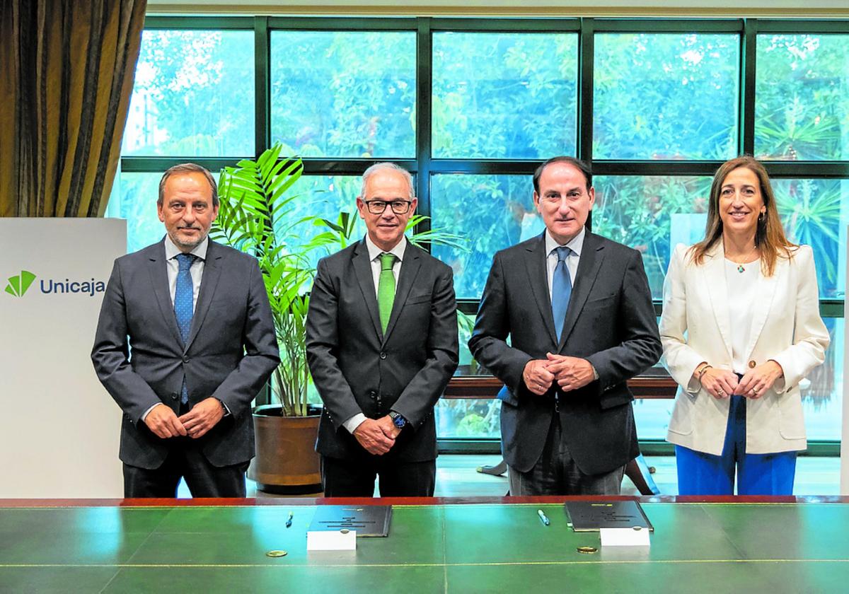 Agustín Sánchez, Isidro Rubiales, Javier González de Lara y Natalia Sánchez.