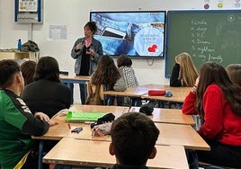 Uno de los talleres que se realiza en el CEIP Remedios Rojos.