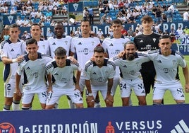 Alineación del Marbella en un partido de esta temporada.