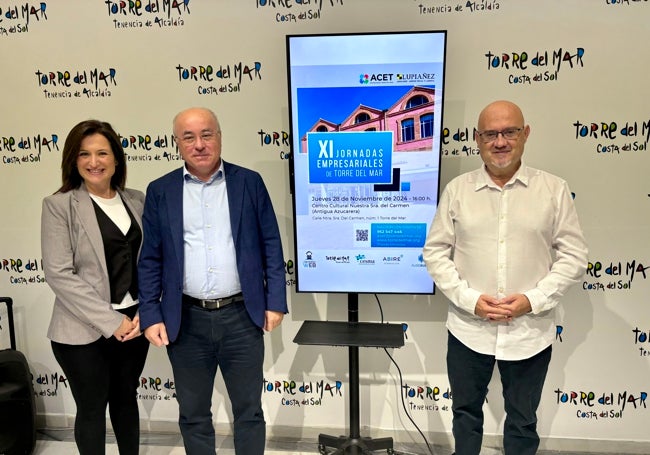 Acto de presentación de las jornadas empresariales en Torre del Mar.