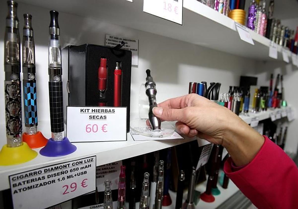 Adiós a los vapeadores con sabores y aromas: nueva prohibición de Sanidad