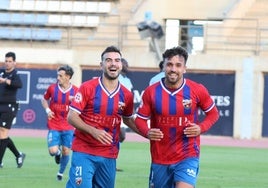 De La Lama y Rivero, goleadores del Torre del Mar.