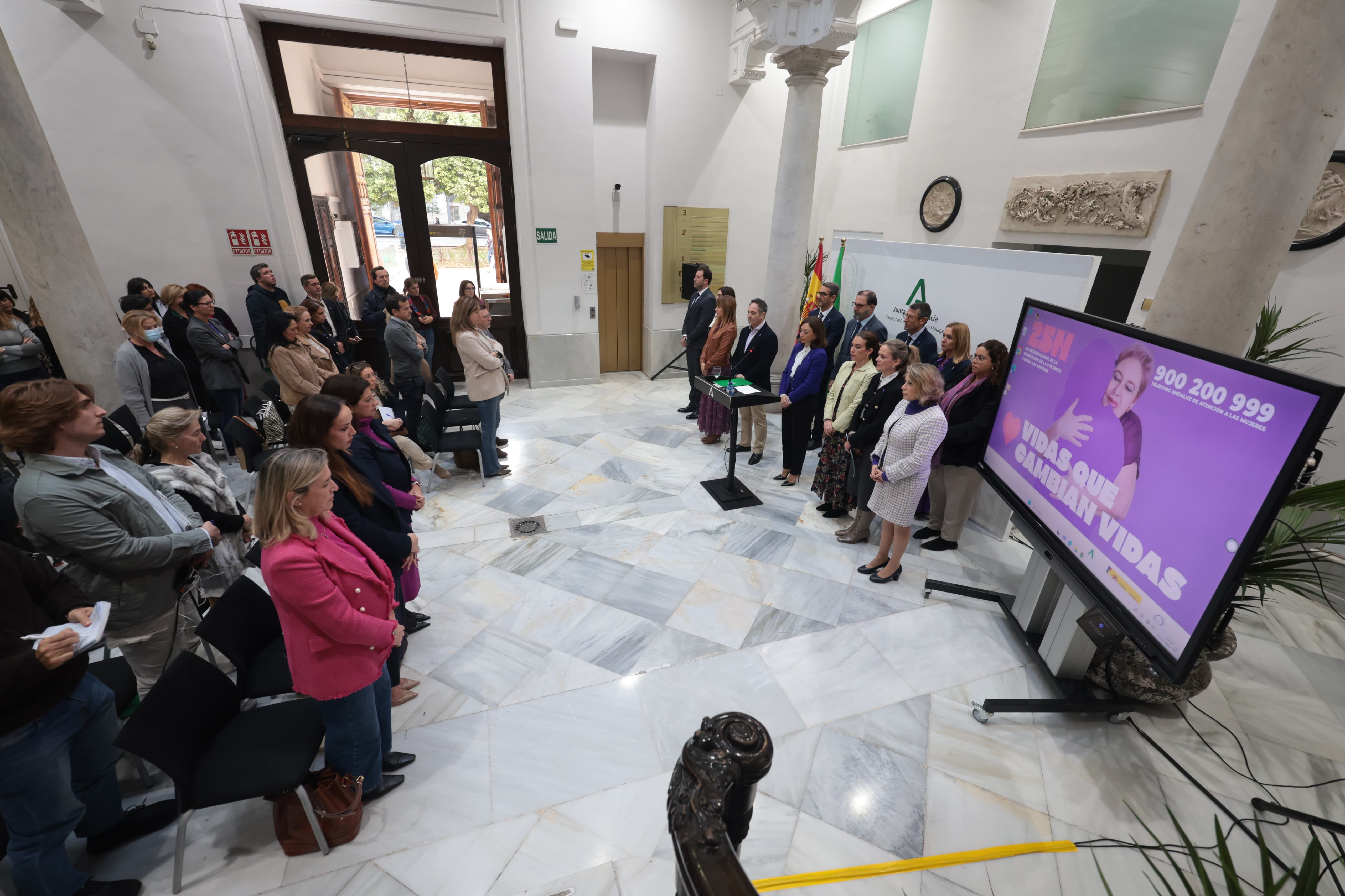 Acto institucional de la Junta de Andalucía en Málaga por el 25-N