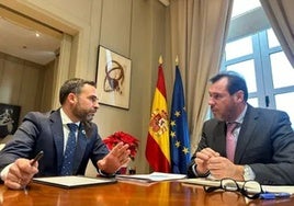 Óscar Puente en una imagen de archivo en una reunión con Dani Pérez.