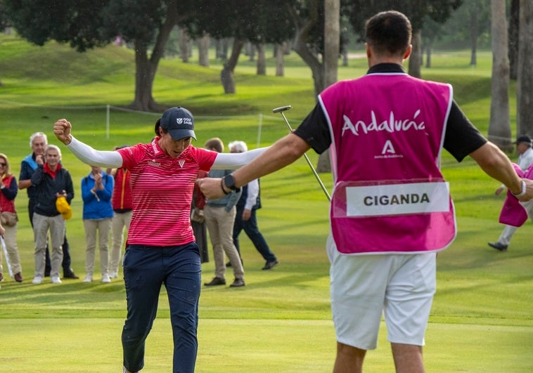 Carlota Ciganda agranda su leyenda al levantar en Málaga su segundo Open de España