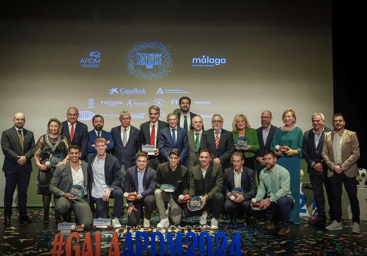 Los premiados en la Gala de la Asociación de los Periodistas Deportivos de Málaga.