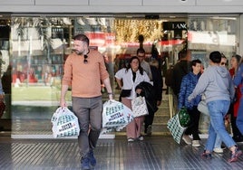 Los comerciantes no figuran entre los que podrán disfrutar de este puente.