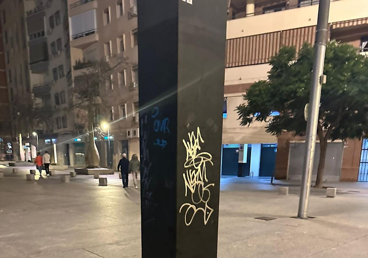 Vandalismo en el mobiliario urbano.