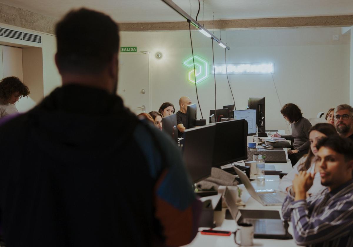 Retos para 2025: cómo las empresas líderes van a gestionar la incertidumbre frente a las innovaciones