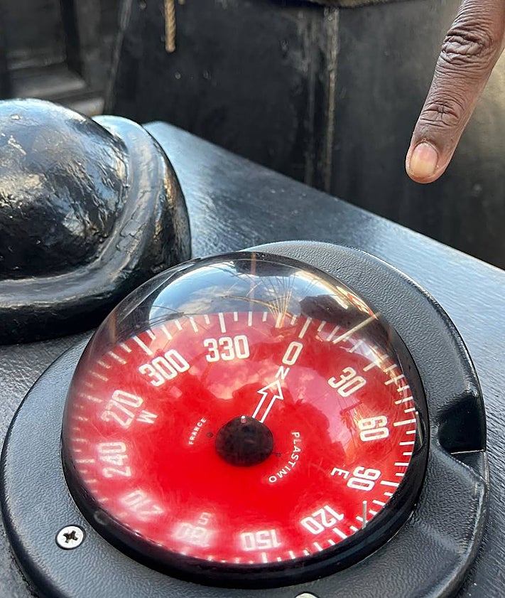 Imagen secundaria 2 - Detalles de la visita al barco. 