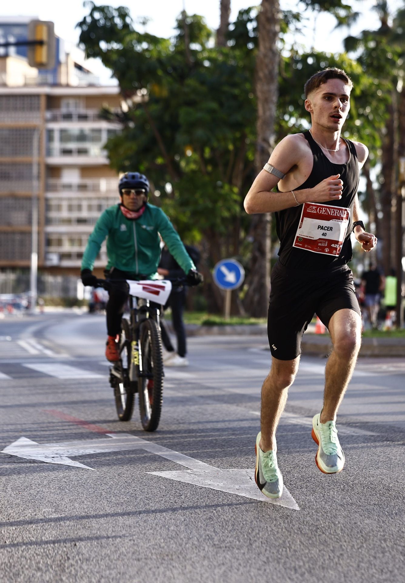 Las mejores imágenes del Generali Maratón de Málaga 2024