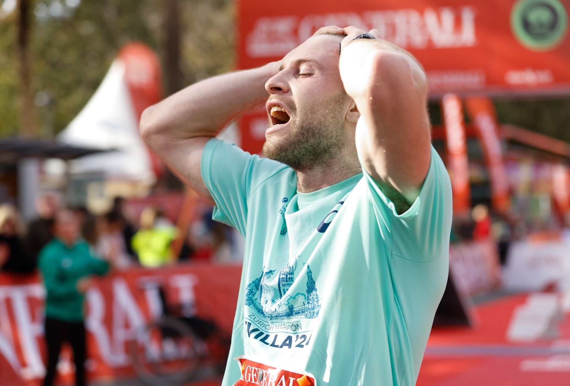 Las mejores imágenes del Generali Maratón de Málaga 2024