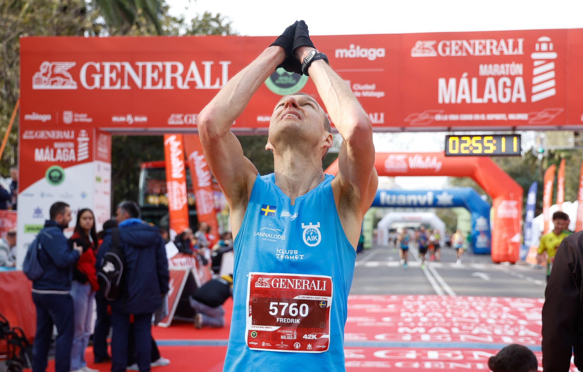 Las mejores imágenes del Generali Maratón de Málaga 2024