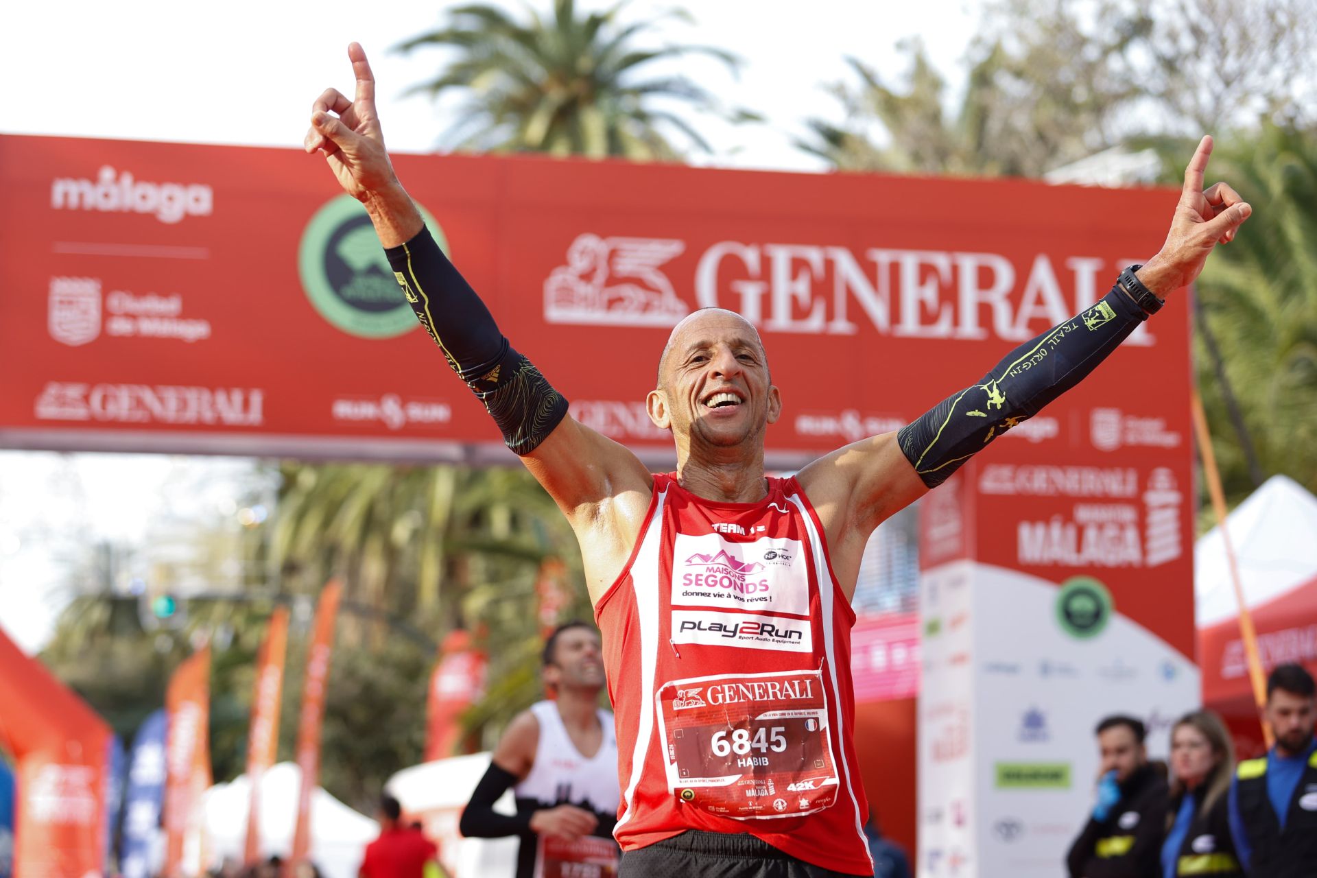 Las mejores imágenes del Generali Maratón de Málaga 2024