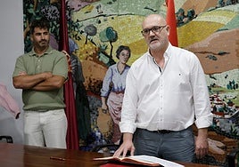 Pedro Hernández durante la toma de posesión del cargo de alcalde.