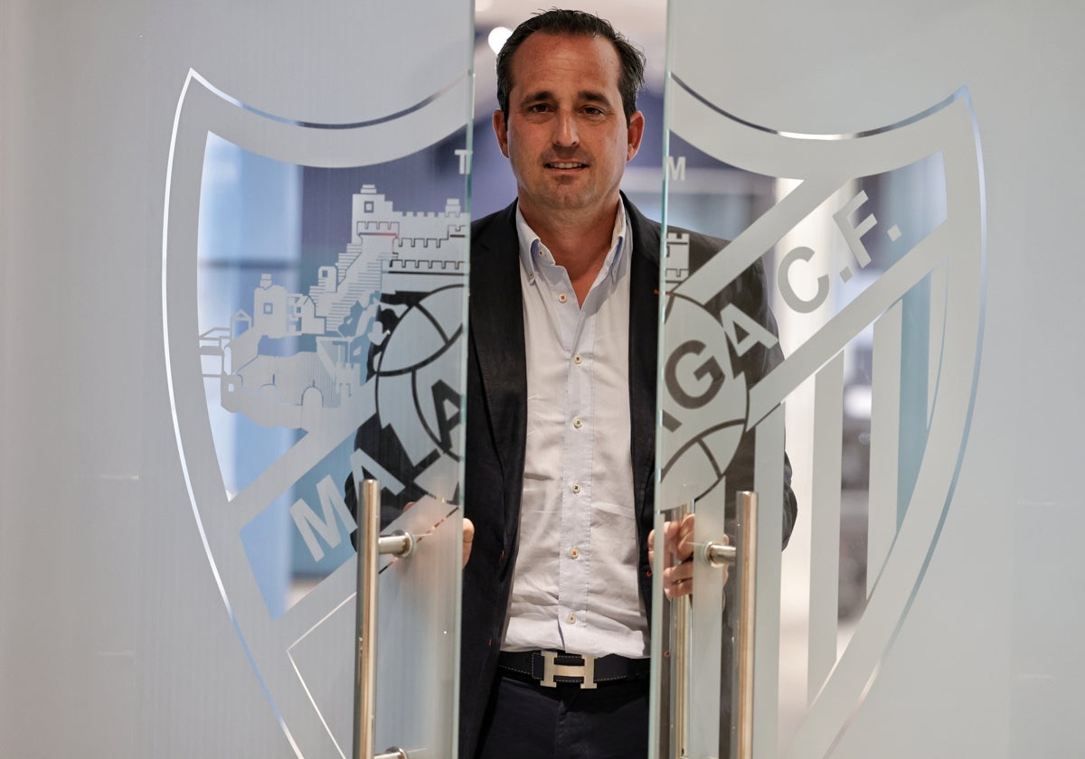 Kike Pérez, director general del Málaga, en las oficinas del club.