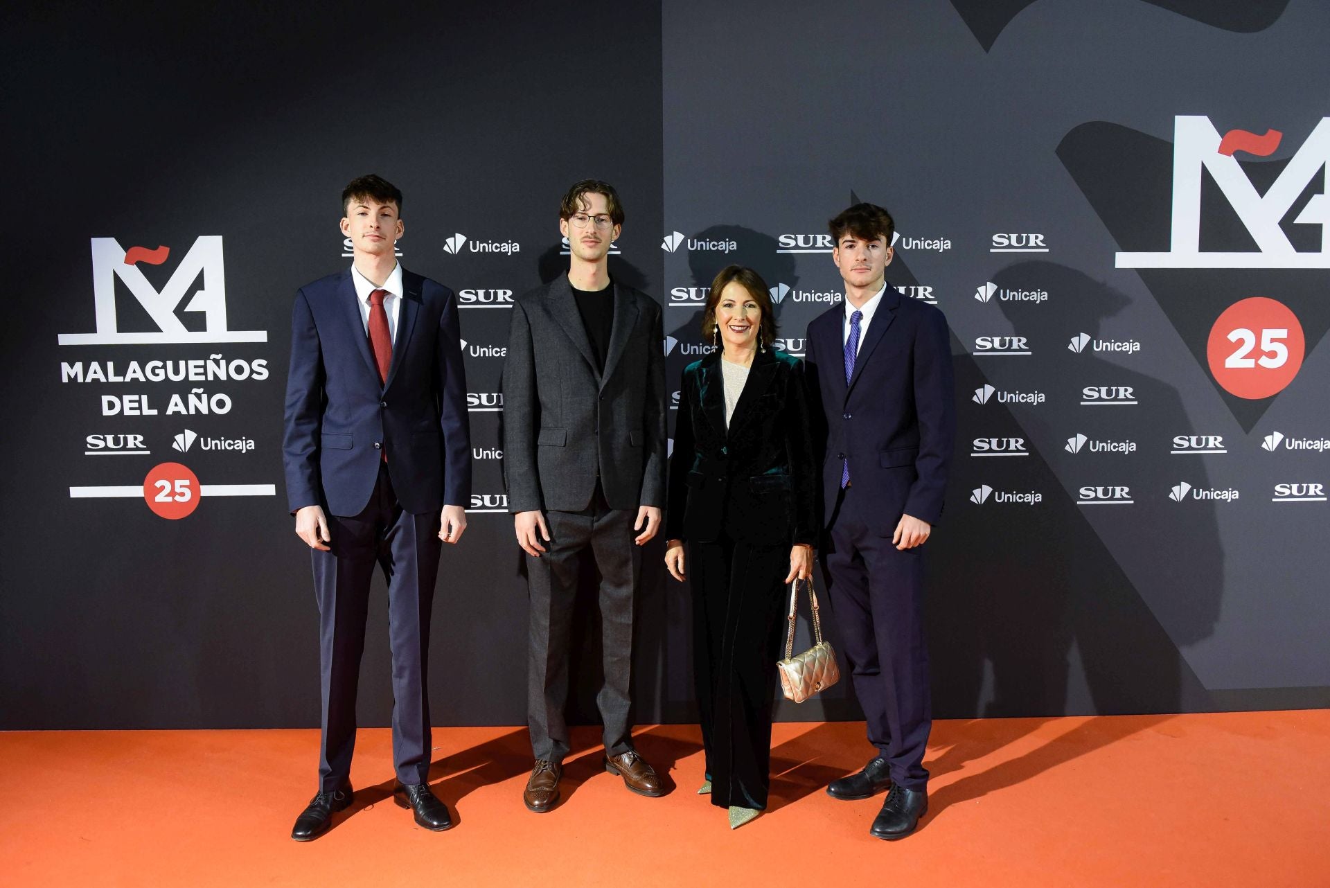 Photocall de la entrega de los Premios &#039;Malagueños del Año 2024&#039; (II)