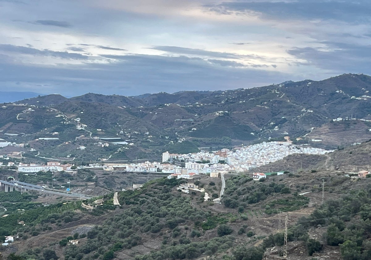 Vista panorámica del casco urbano de Torrox.