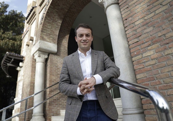 Carlos Huesa, en el Rectorado de la Universidad de Málaga, durante estas vacaciones de Navidad.