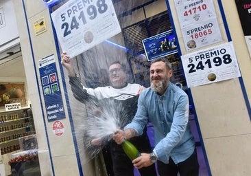 ¿Cuándo y cómo cobrar un décimo premiado? Todo lo que tienes que saber si te toca la Lotería de Navidad