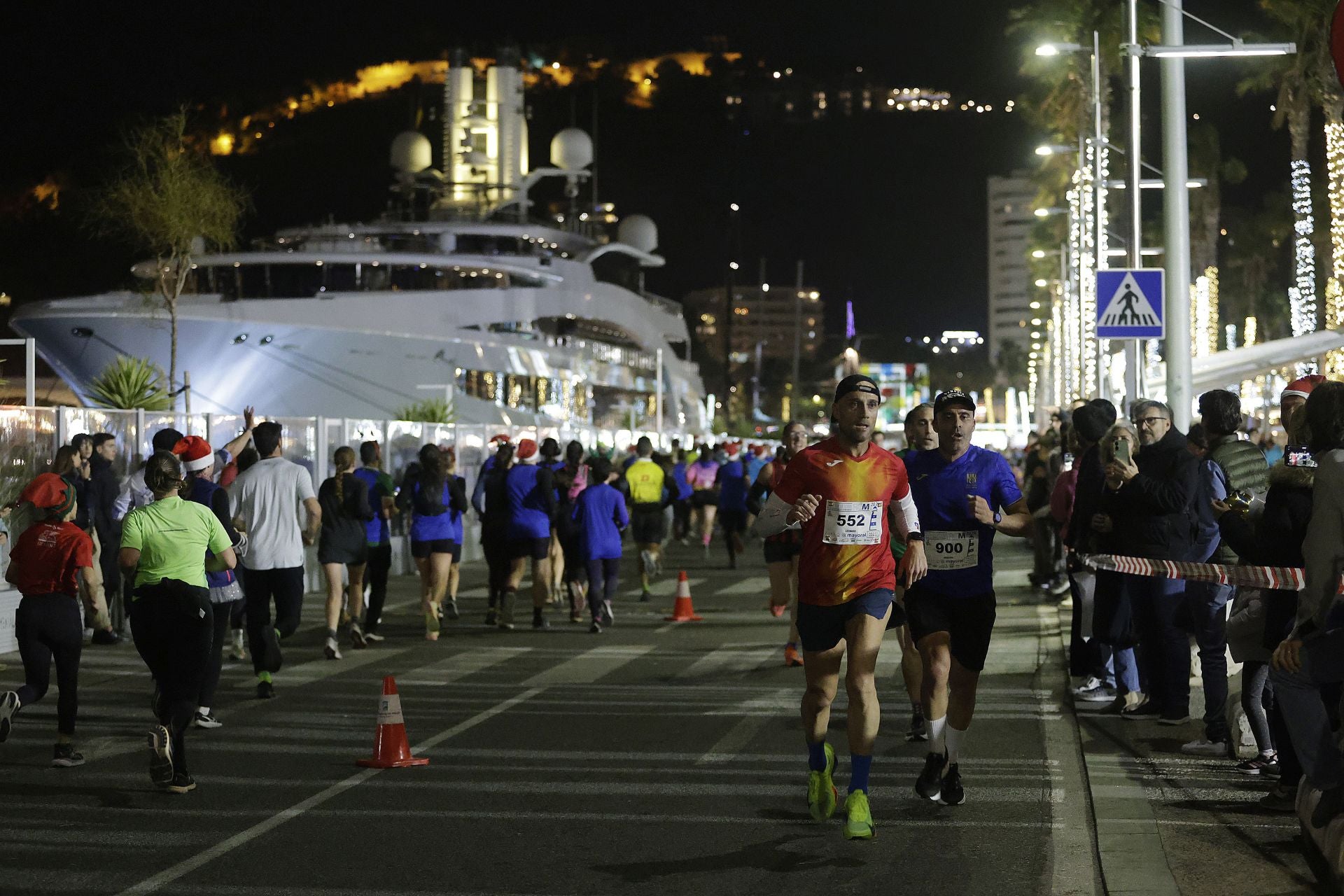 La San Silvestre del Real Club Mediterráneo, en imágenes