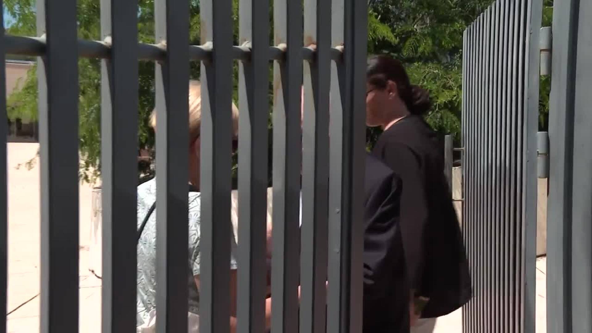 Pujol y sus hijos llegan al velatorio de Ferrusola