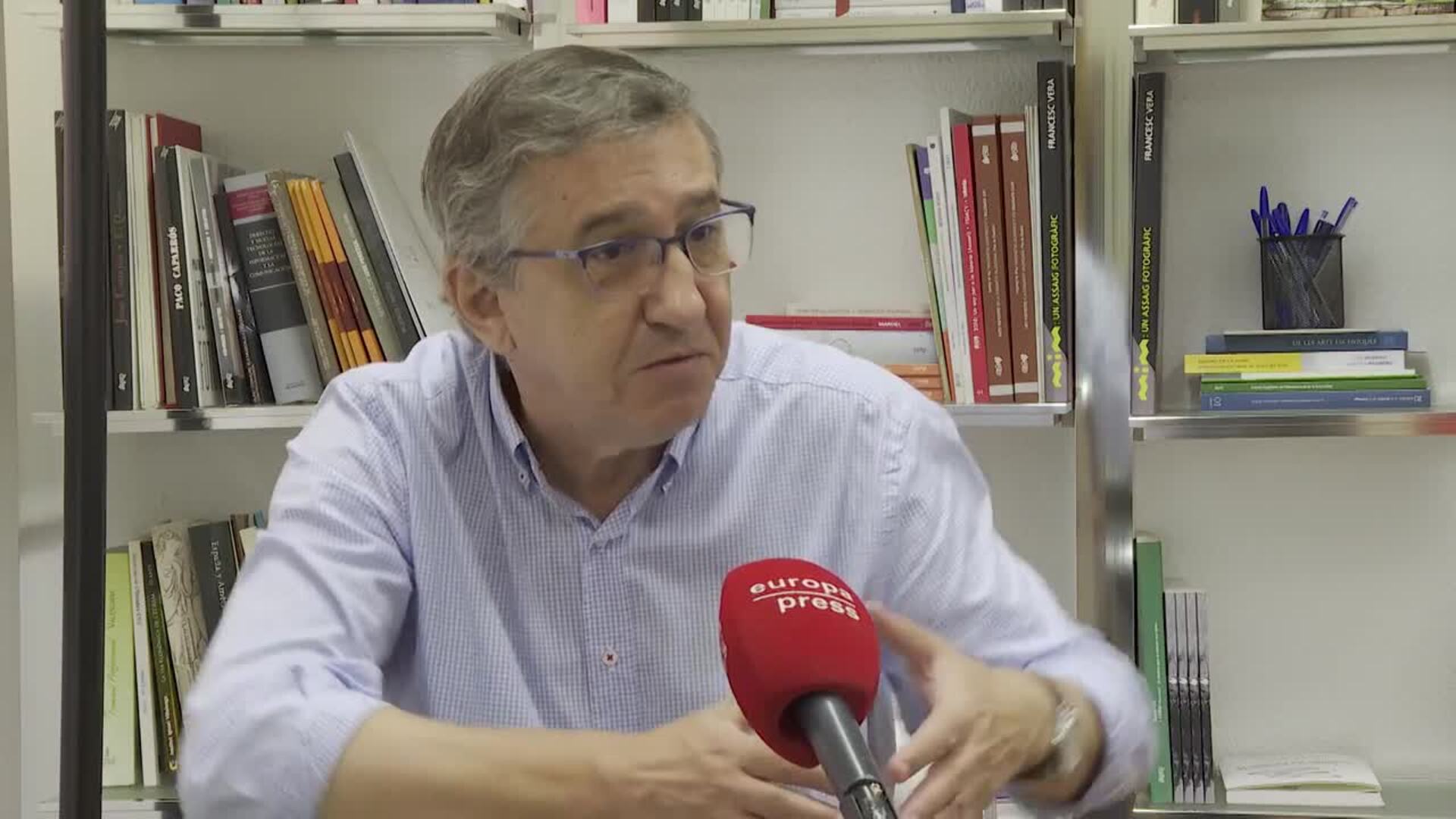 Rovira avanza una "evolución" del Plan Edificant con "más protagonismo de la Conselleria