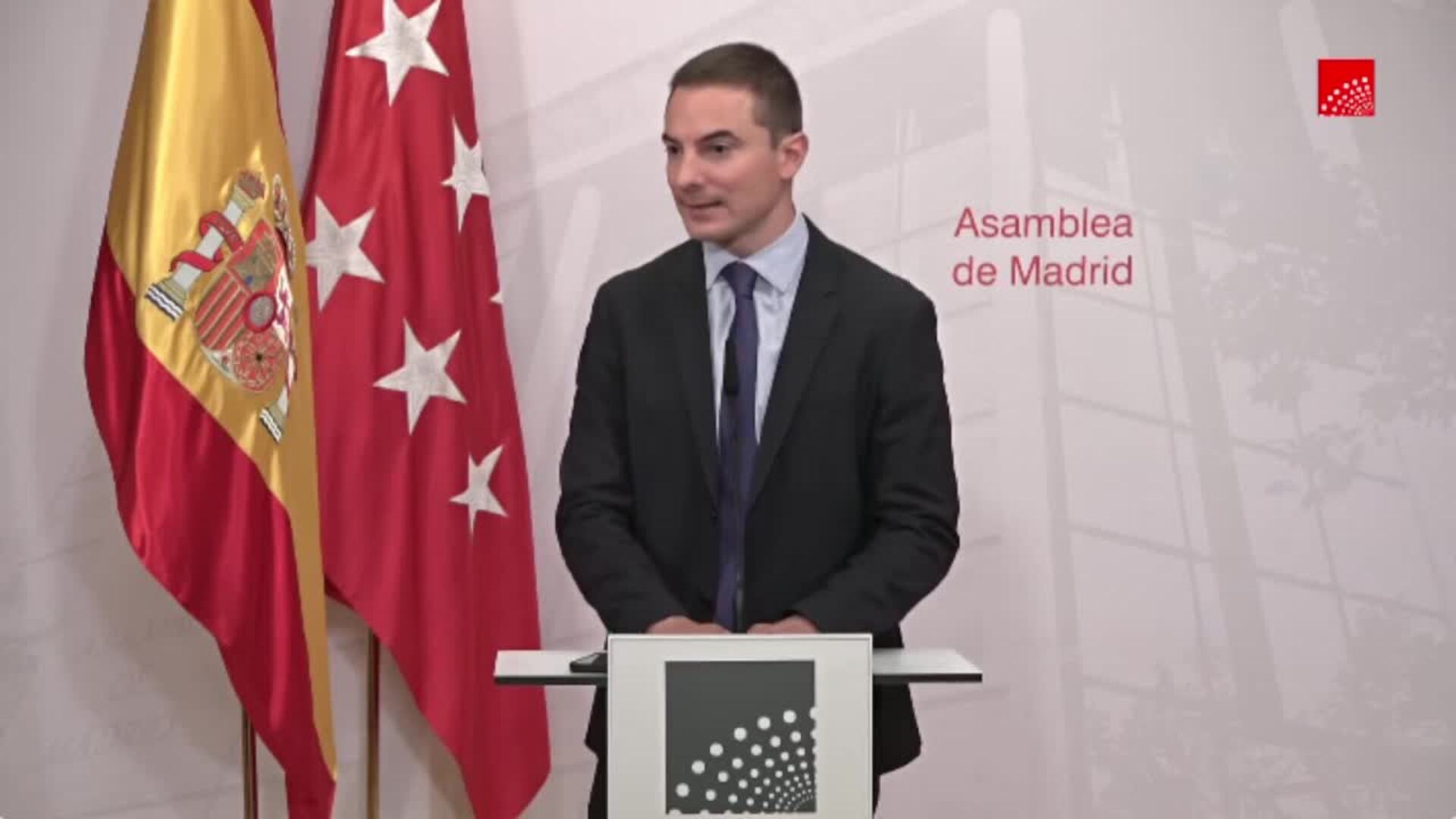 Lobato dice ahora que Moncloa le mandó email sobre el novio de Ayuso
