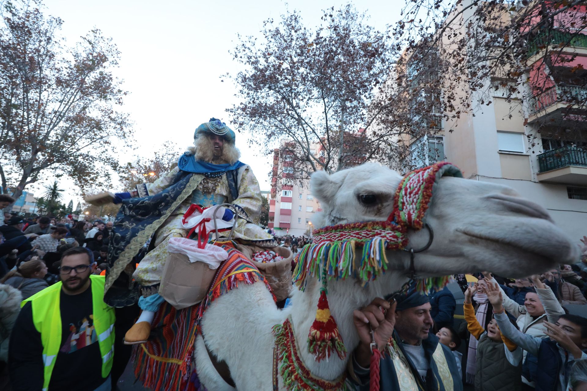 Cabalgata en la barriada malagueña de Cruz de Humilladero.