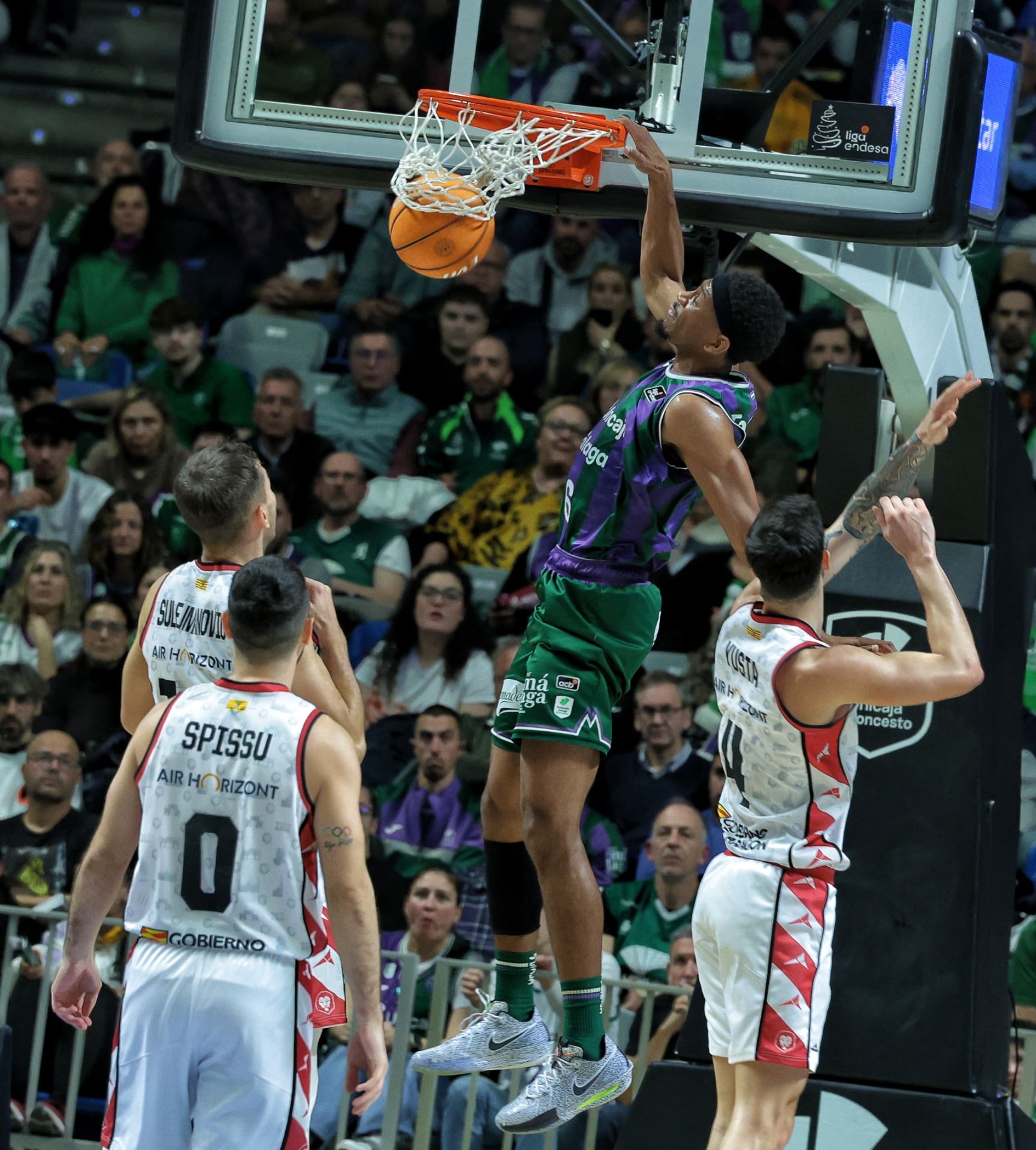 Las mejores imágenes del Unicaja-Casademont Zaragoza