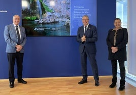 Díaz, Salado y González, tras la presentación del balance de 2024.